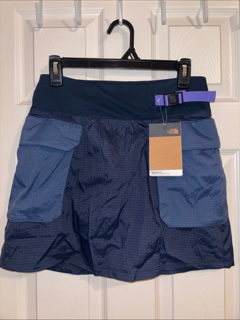 The North Face Women's Navy Spring Peak Utility Skort Size S